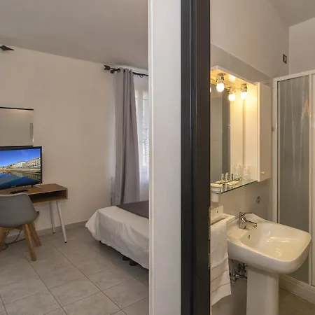 Hotel Amalfitana Pisa
