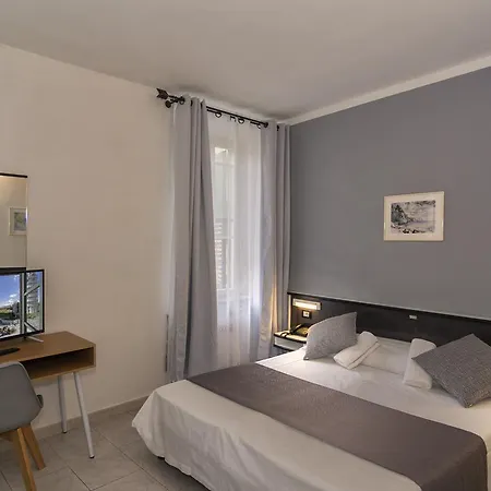 Amalfitana Hotel Piza